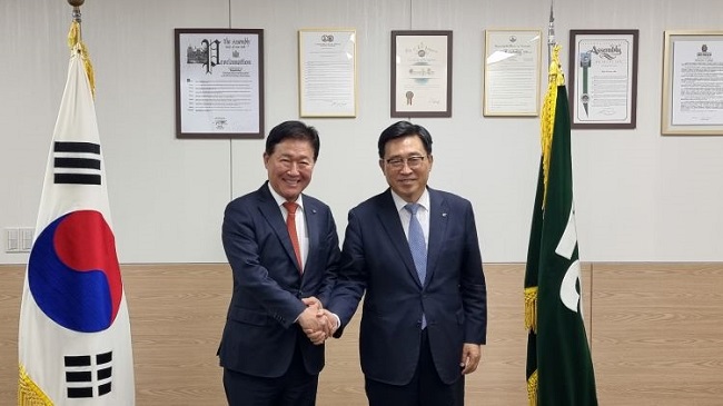 AT(3).jpg 이미지입니다.