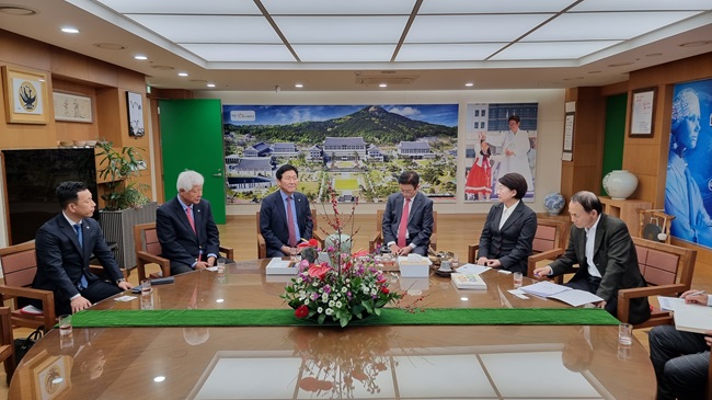 KakaoTalk_20231122_113243780_05.jpg 이미지입니다.