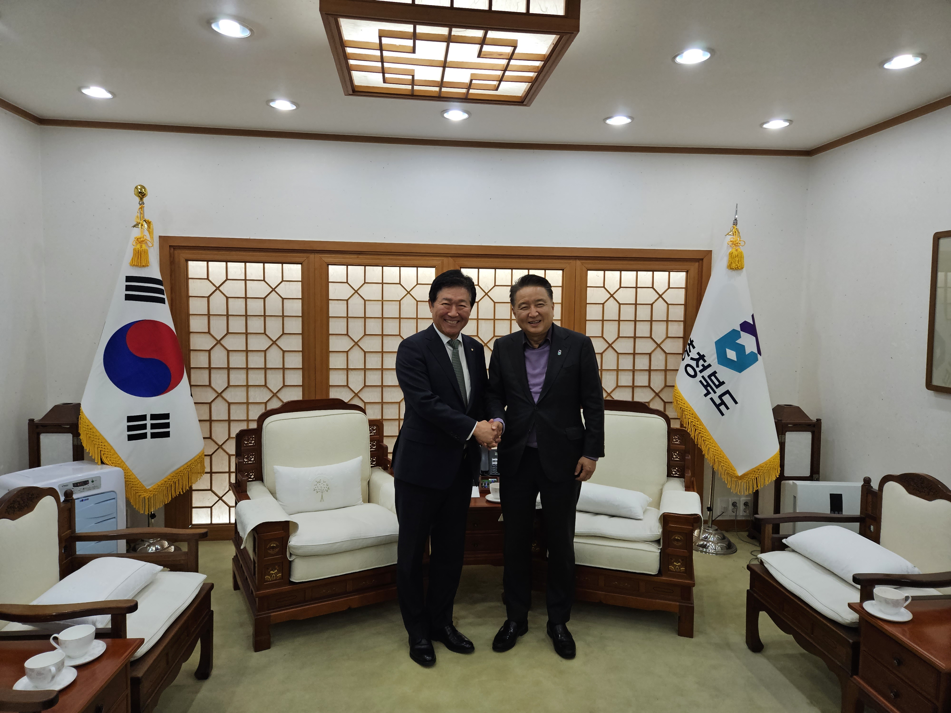 KakaoTalk_20231208_103938082_01.jpg 이미지입니다.