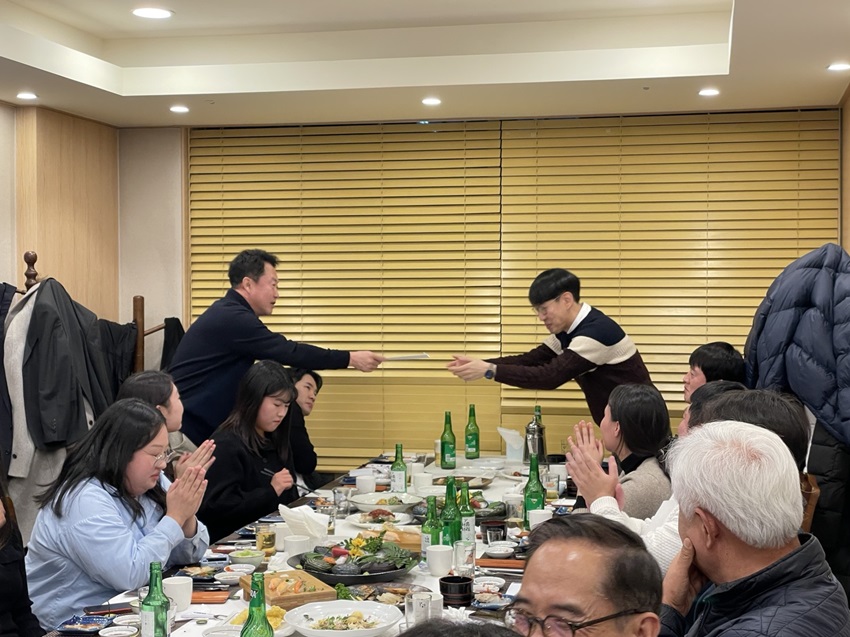 KakaoTalk_20231219_232922133_02.jpg 이미지입니다.