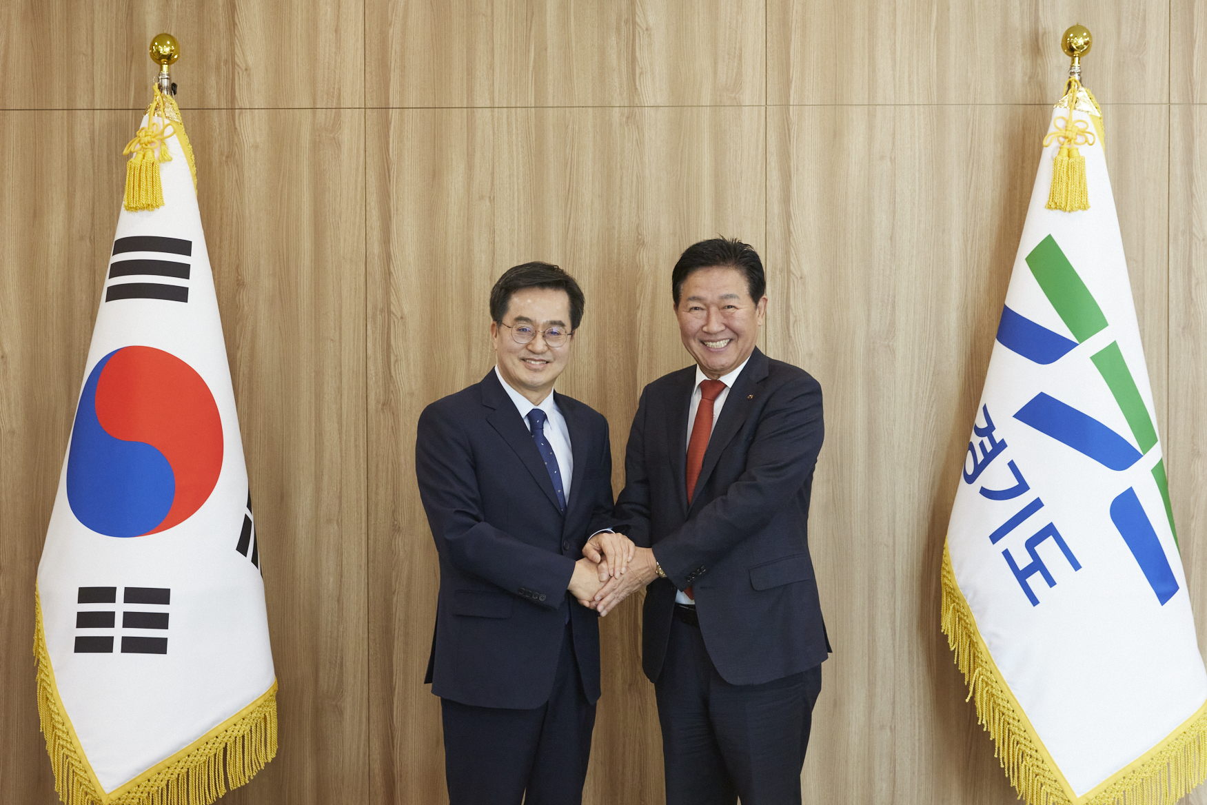 KakaoTalk_20231220_141327634.jpg 이미지입니다.