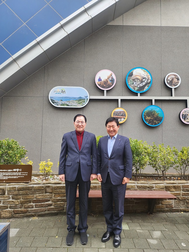 KakaoTalk_20240122_091903450_02.jpg 이미지입니다.