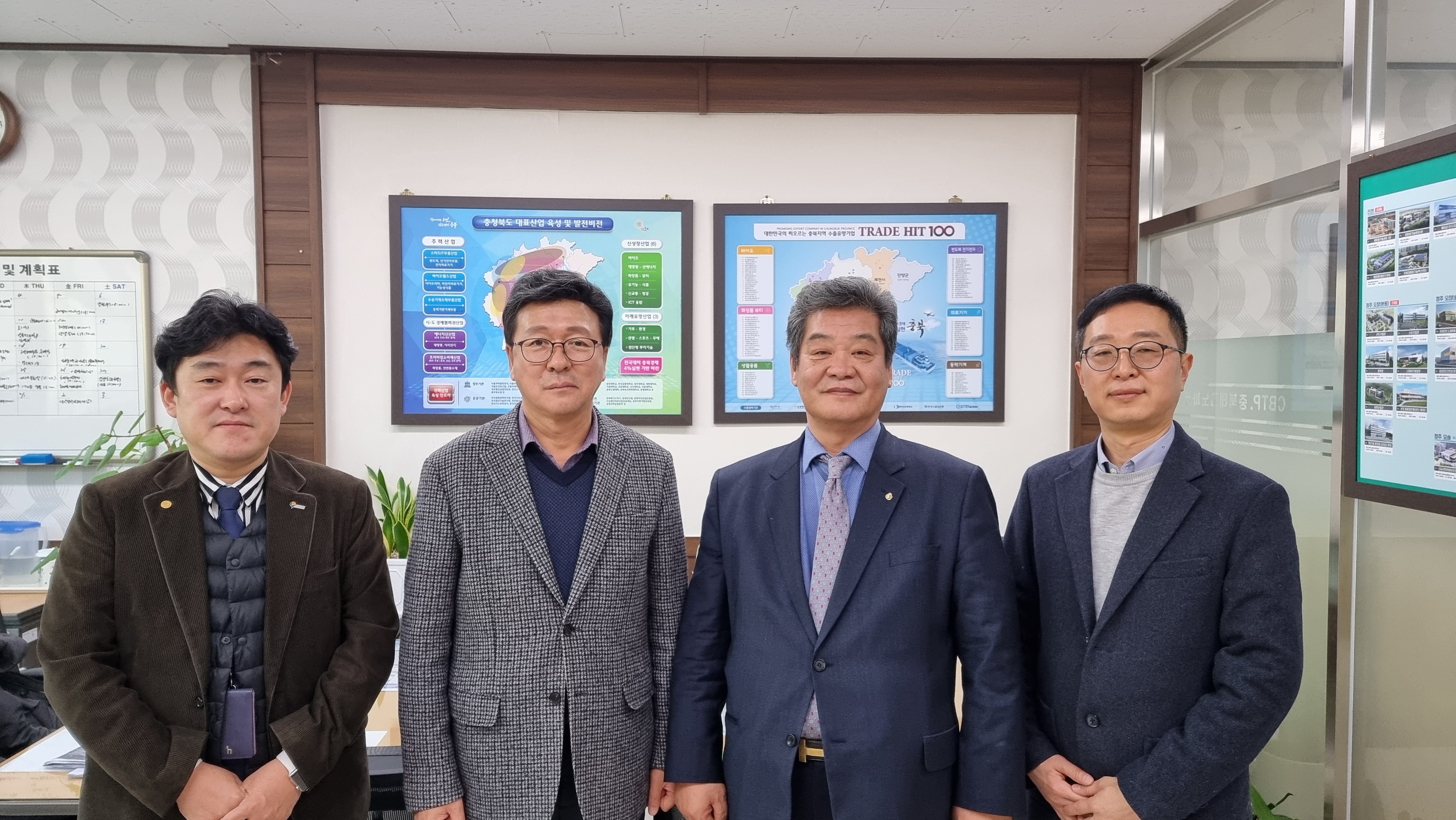 최귀선 tp.jpg 이미지입니다.