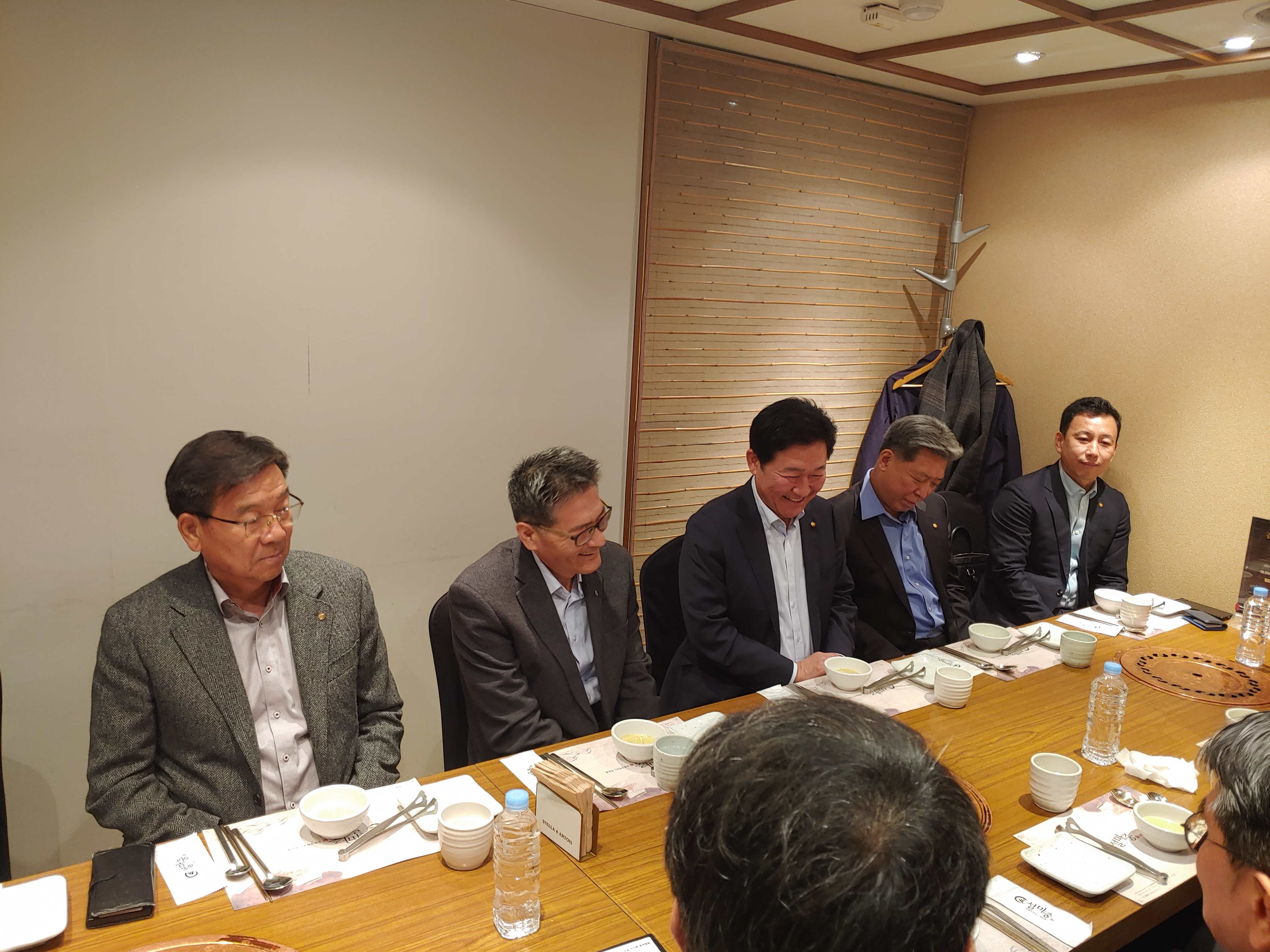 코트라 1.jpg 이미지입니다.