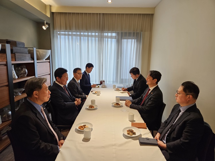 KakaoTalk_20240216_132425722_02.jpg 이미지입니다.