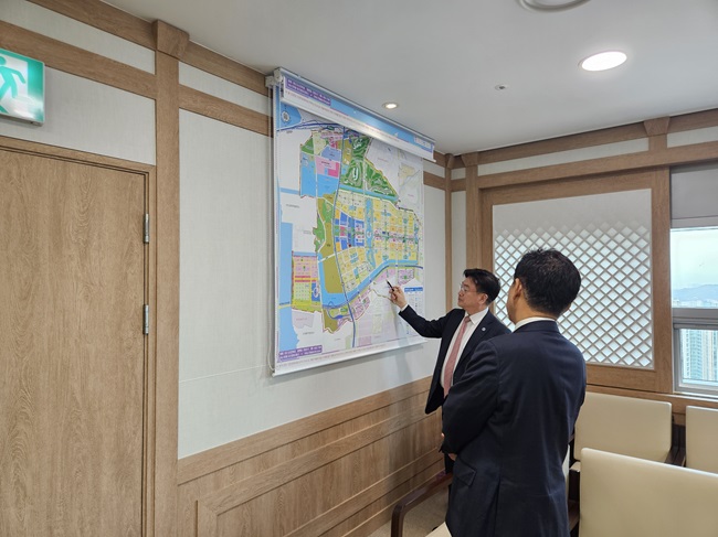 KakaoTalk_20240408_162720089_02.jpg 이미지입니다.