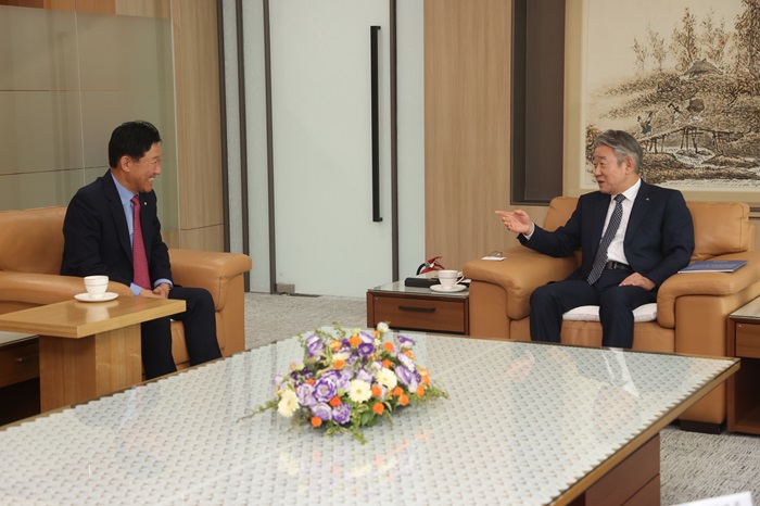 KakaoTalk_20240521_175953062.jpg 이미지입니다.