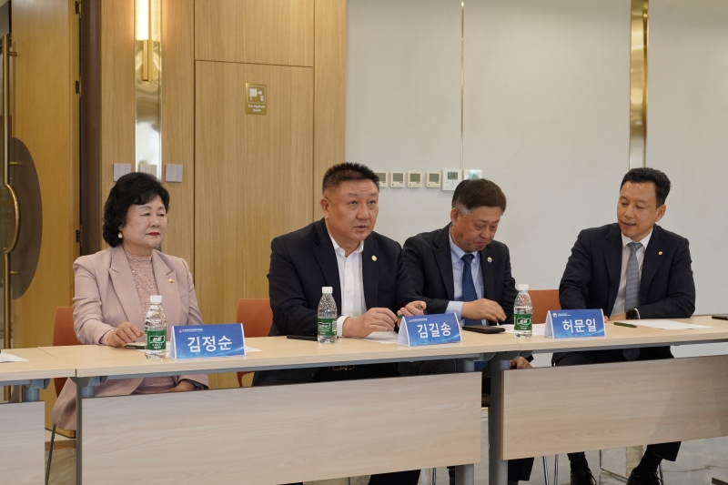 커시안그룹 MOU 체결 (11).JPG 이미지입니다.
