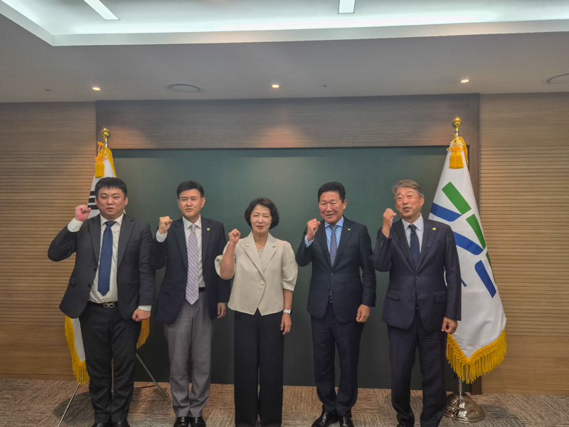 추미애도지사 면담-re-3.jpg 이미지입니다.